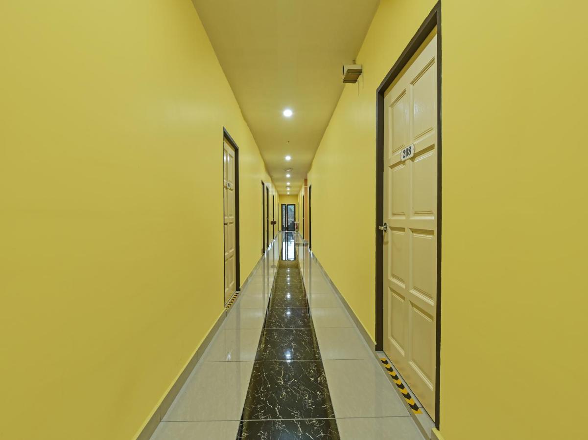 Oyo 90722 D'Puncak Hotel Cameron Highlands Exterior foto